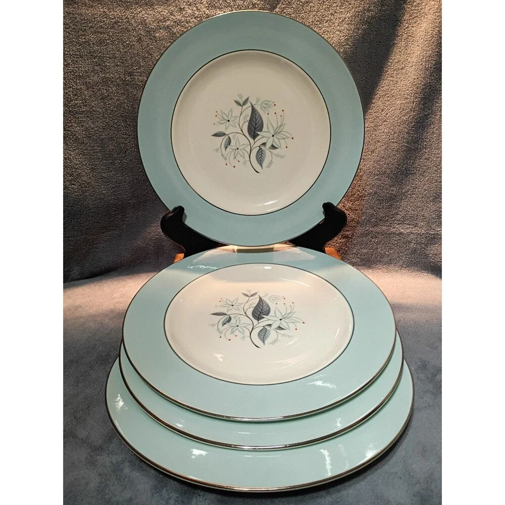 Set of 4 Vintage Homer Laughlin Eggshell Cavalier DIANNE 10